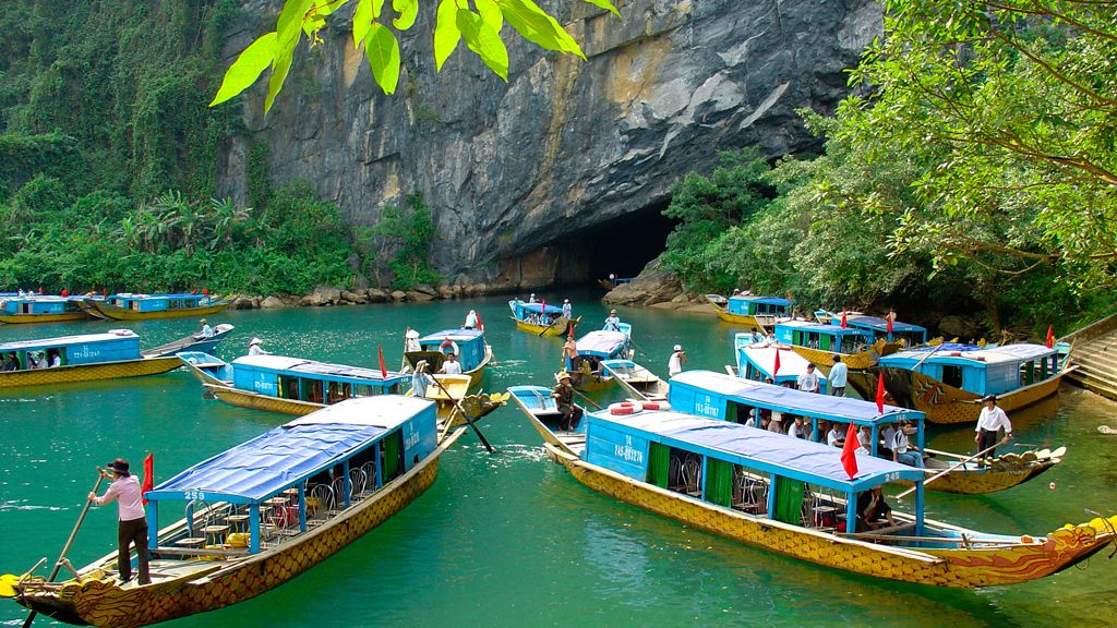 Phong Nha cave gate
